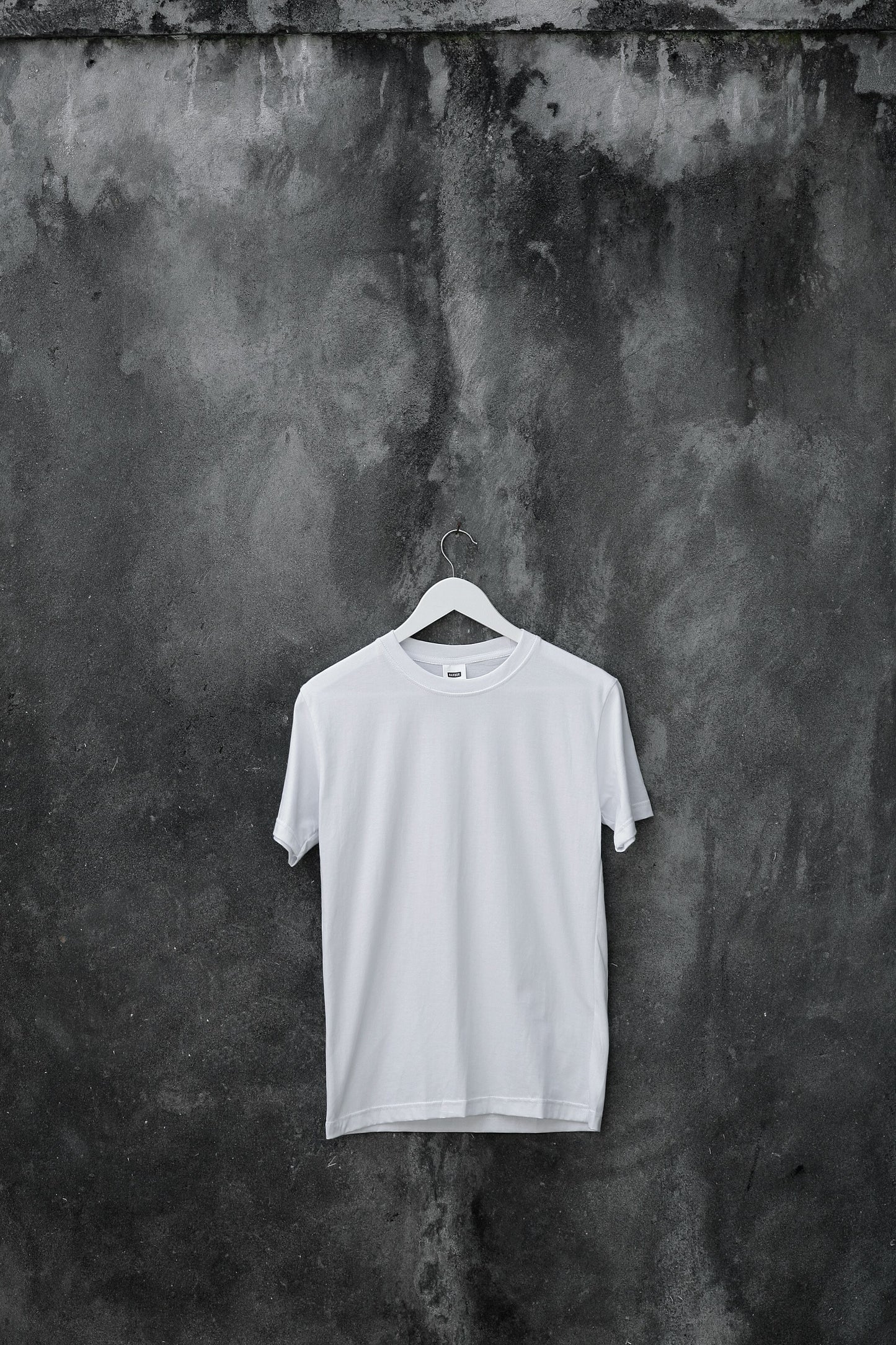 T-SHIRT ONE